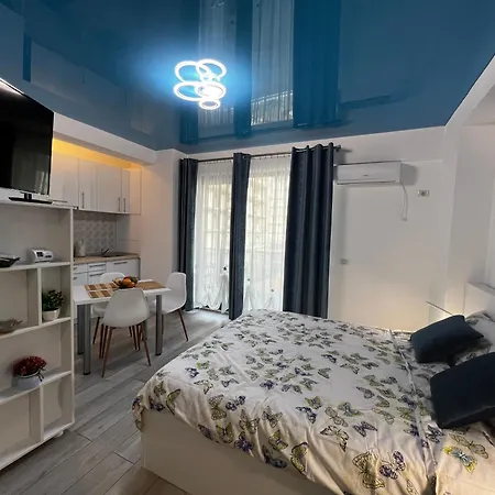 Almar Beach Apartmán Năvodari
