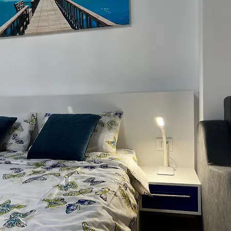 Almar Beach Apartmán
